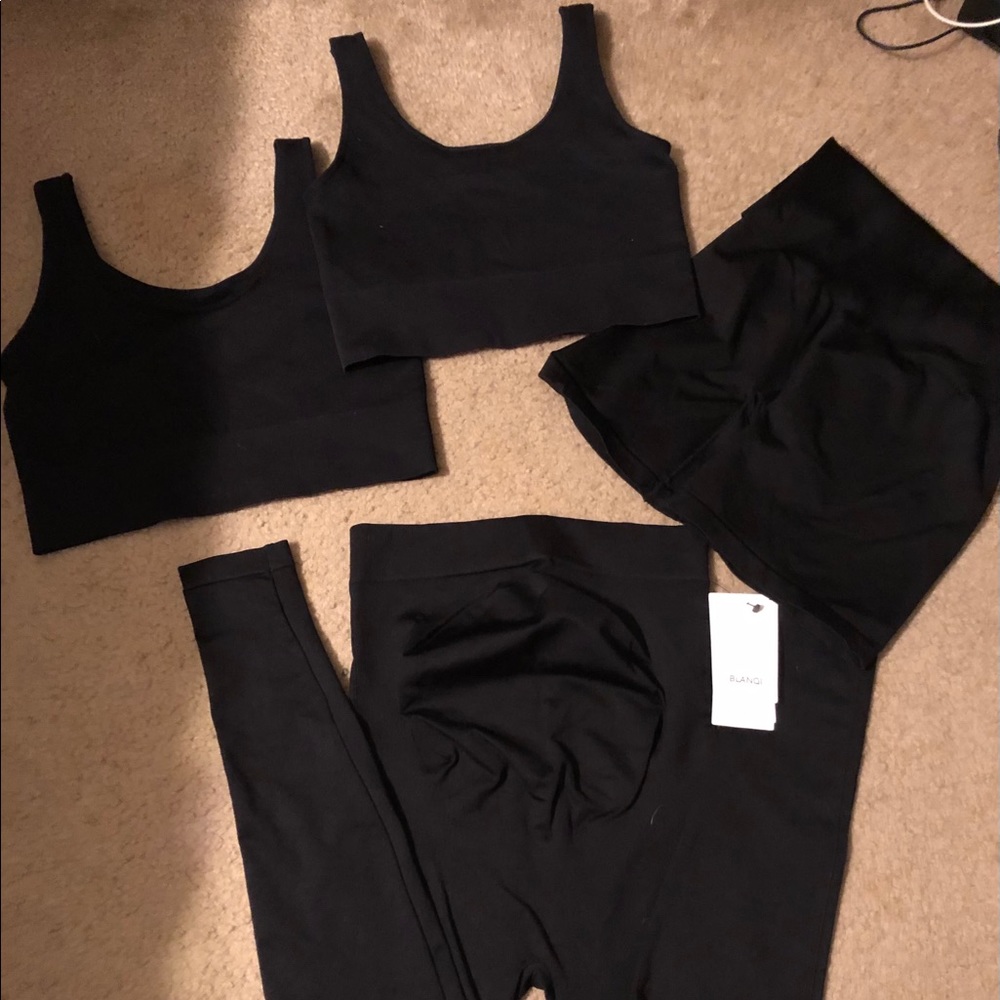 BLANQI bundle - 1 legging new, 1 shorts and 2 bras